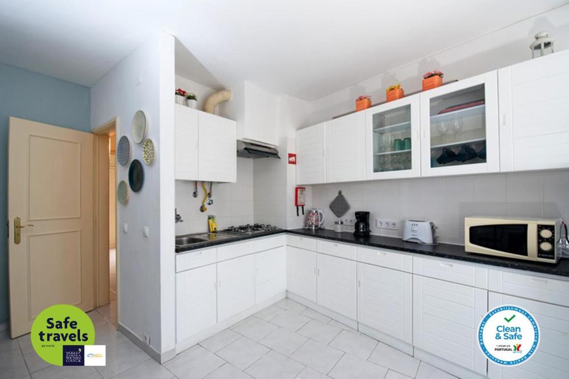 Lena'S Beach House By Hellovacations Albufeira Exteriör bild