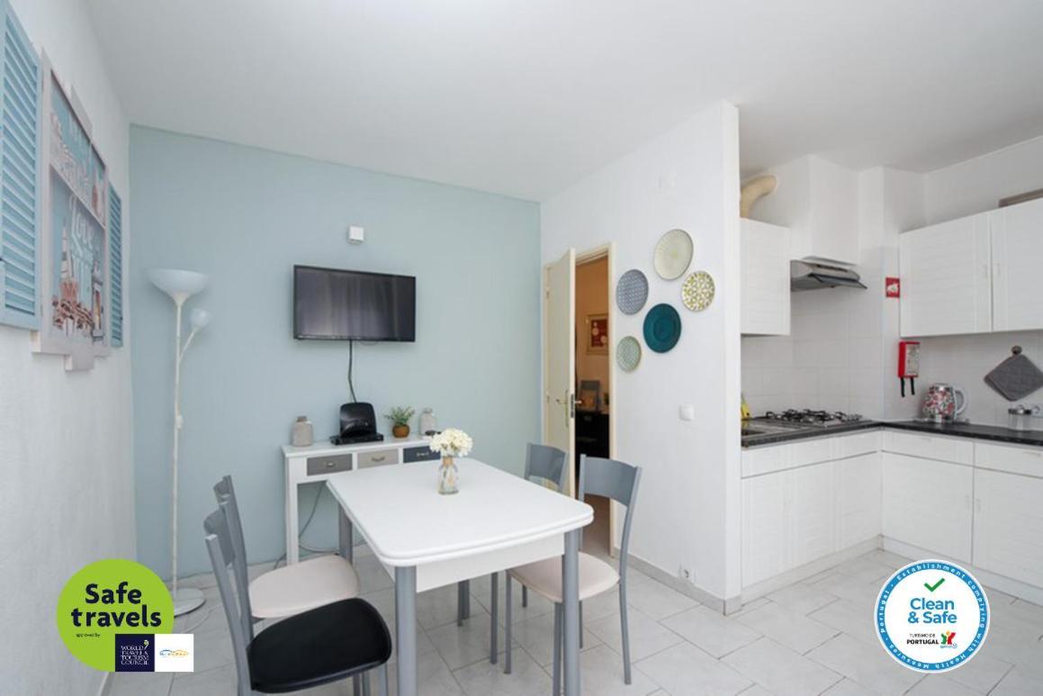 Lena'S Beach House By Hellovacations Albufeira Exteriör bild