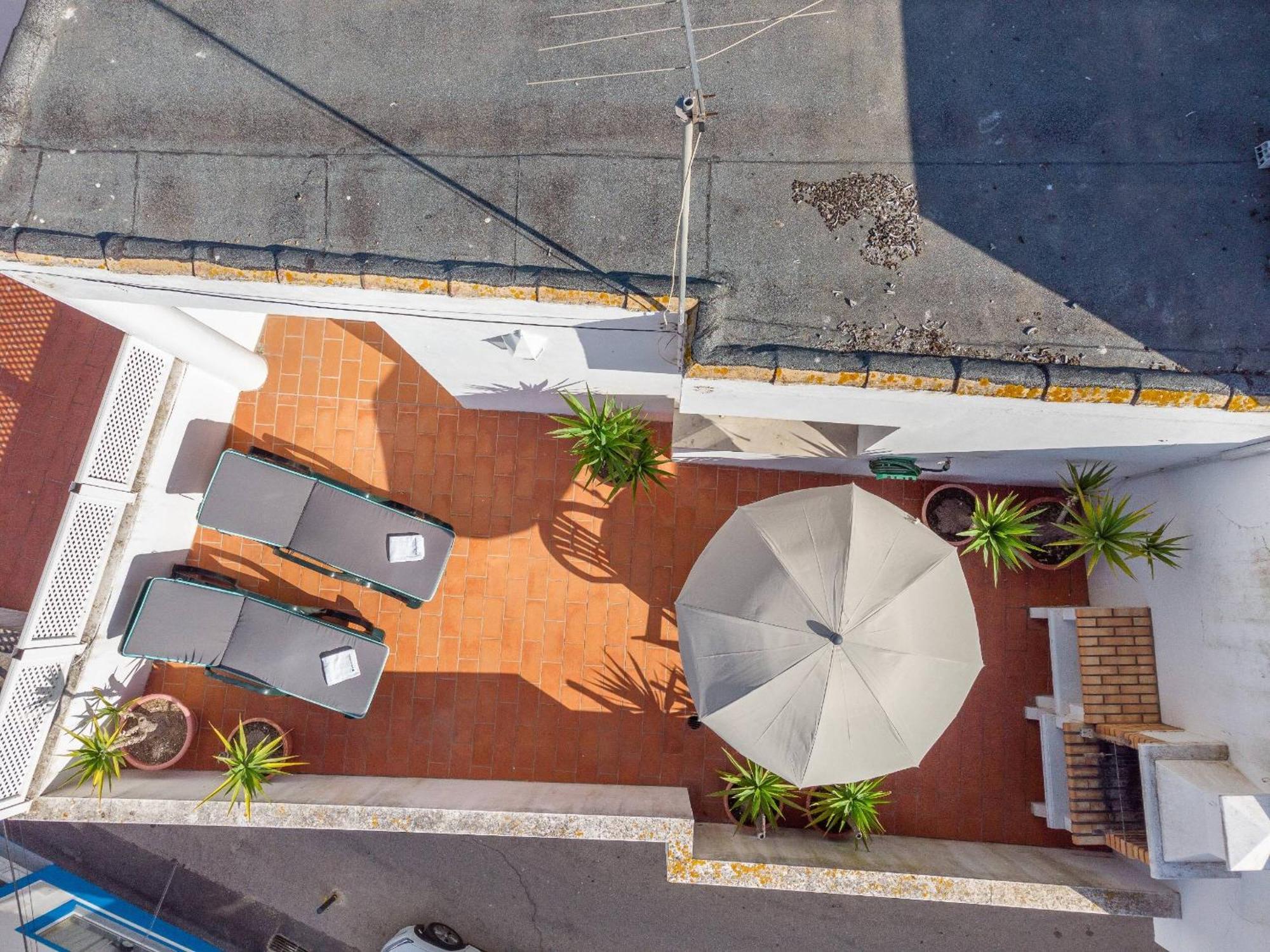 Lena'S Beach House By Hellovacations Albufeira Exteriör bild